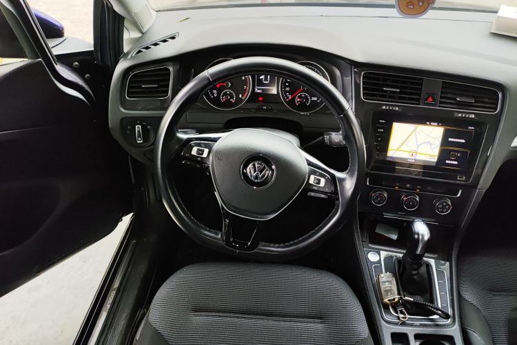 Used Volkswagen Golf 2020 Zhiai Edition 280TSI DSG Comfort Model