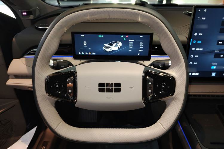 Used Geely Galaxy 8 2025 130km EM-i Flagship Edition Steering Wheel