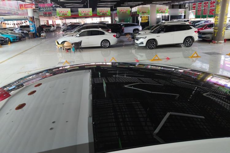 Used Tesla Model Y 2026 Rear-Drive Model
