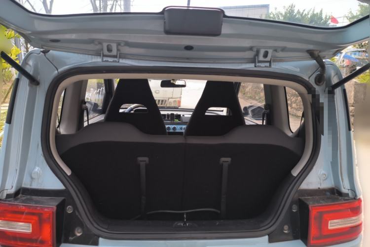 Used Wuling Hongguang MINIEV 2020 Zizai Version Lithium-NMC Trunk