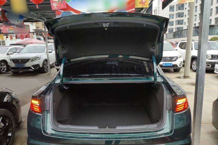 Used Geely Auto Preface 2023 2.0TD "Only This Verdant Green" Edition