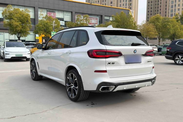 Used BMW X5 2022 Restyled xDrive 40Li Luxury Edition M Sport Package
