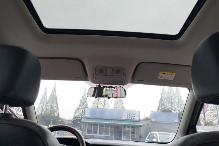 Used CHANGAN KAICHENG Oushang A600 2016 1.5L Manual Luxury 7-Seater Headliner