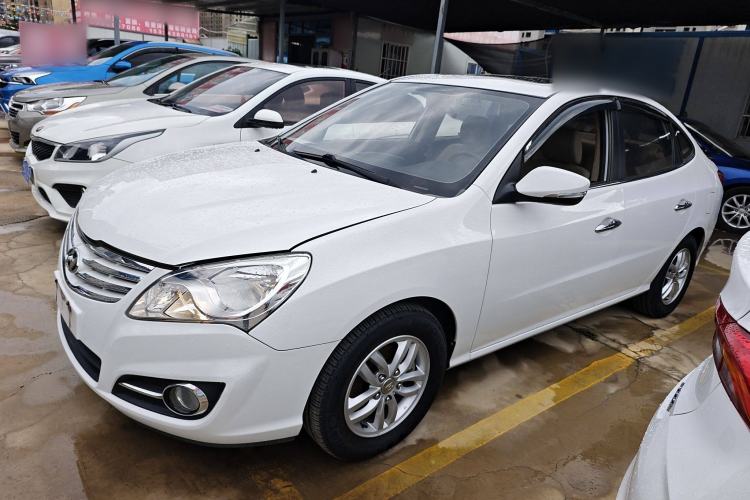 Used Hyundai Celesta 2015 1.6L Automatic Luxury Model
