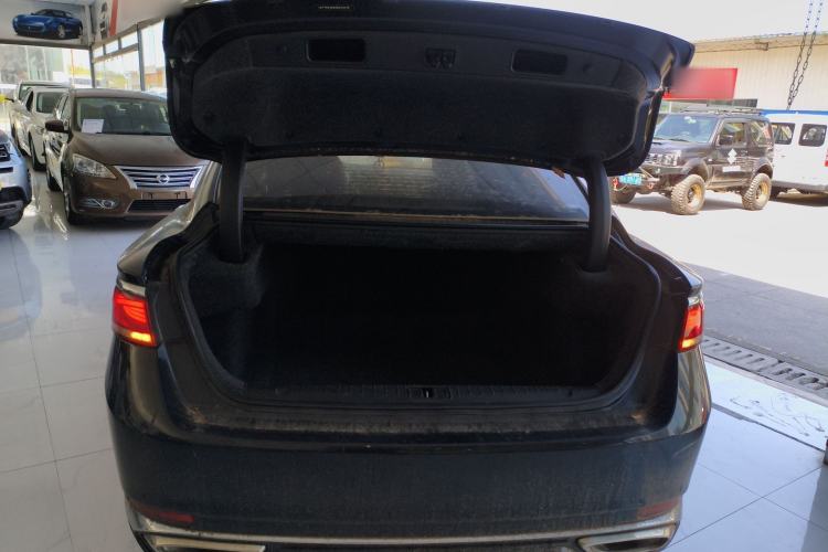 Used Geely Auto Emgrand GT 2020 1.5T MHEV Yaoxiang Edition Trunk