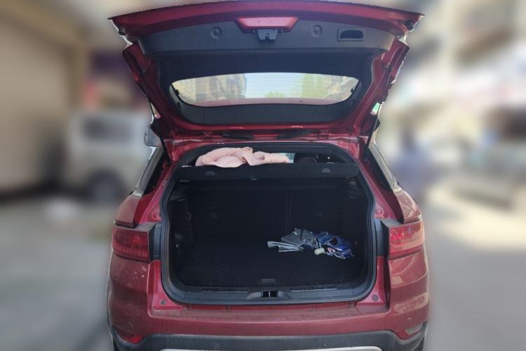 Used Land X7 2015 2.0T Panoramic Prestige Edition Trunk