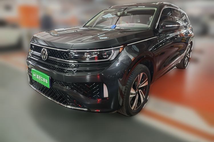 Used Volkswagen Tavendor 2024 380TSI All-Wheel-Drive R-Line Cruise Premium Edition