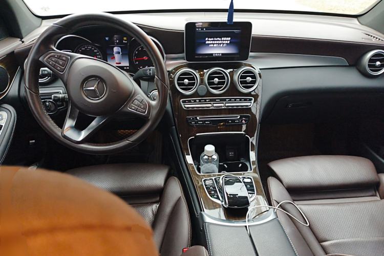 Used Mercedes-Benz GLC 2019 GLC 260 L 4MATIC Dynamic Model
