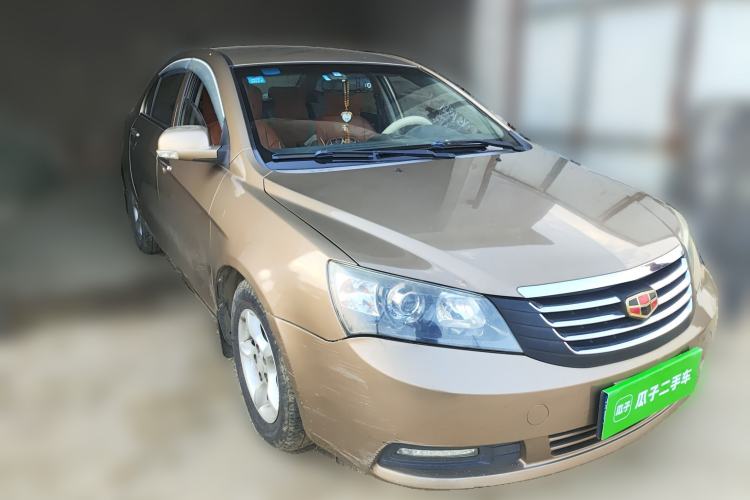 Used Geely Auto Classic Emgrand 2012 Sedan 1.5L Manual Chao Yue Model Front Right 45 Deg