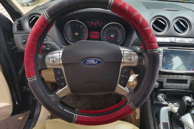 Used Ford S-MAX 2008 2.3L 7-Seater Luxury Version