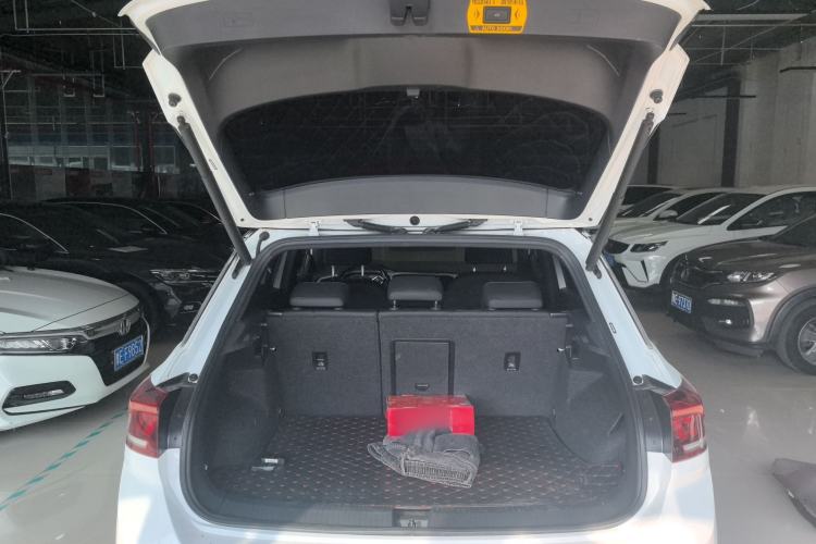 Used Volkswagen T-ROC 2021 280TSI DSG Two-Wheel Drive R-Line Pro Connected Version
