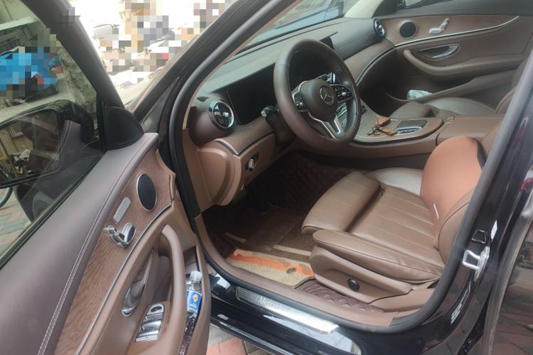 Used Mercedes-Benz E-Class 2019 E 260 L
