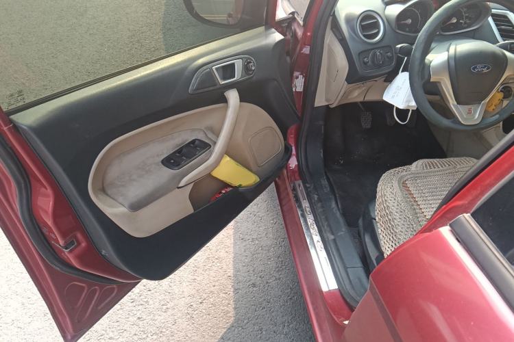 Used Ford Fiesta 2009 Sedan 1.5L Manual Fashion Edition