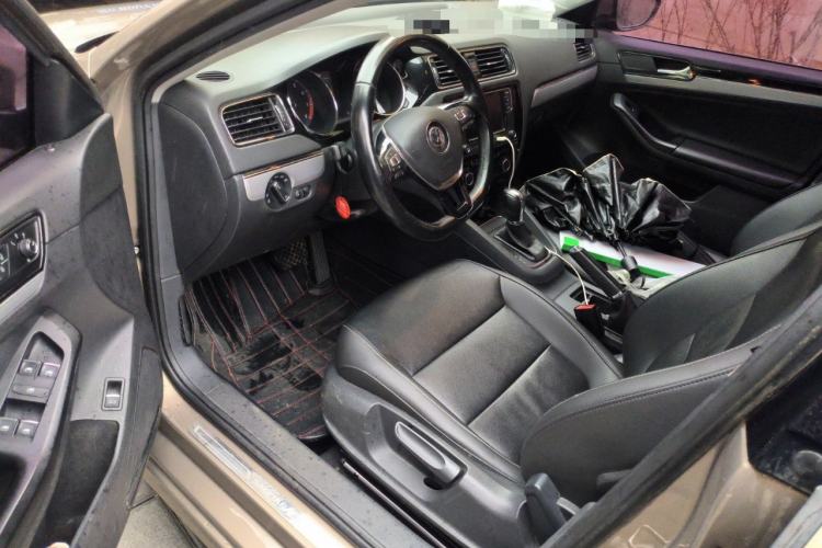 Used Volkswagen Sagitar 2018 1.6L Automatic Comfort Model
