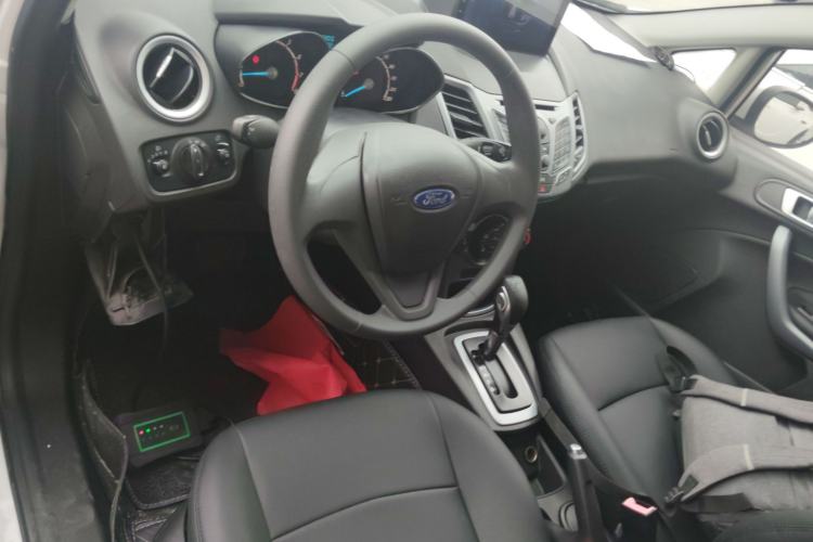 Used Ford Fiesta 2013 Hatchback 1.5L Automatic Fashion Edition