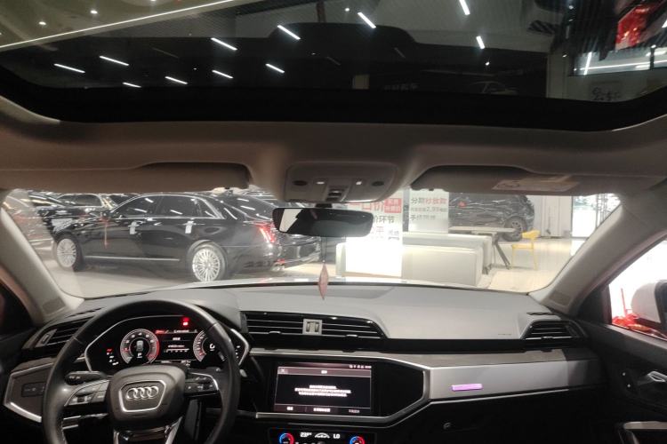 Used Audi Q3 2022 40 TFSI Fashion Dynamic Model