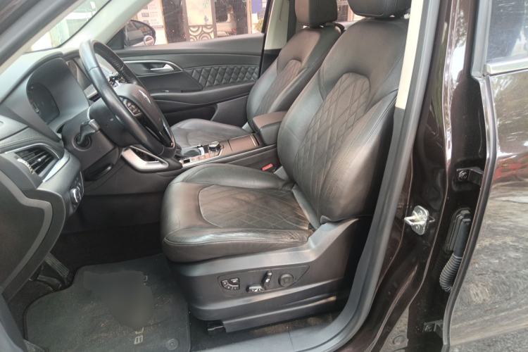 Used BORGWARD BX7 2018 28T Two-Wheel Drive Luxury Version 5 Seats China V Emission Standard