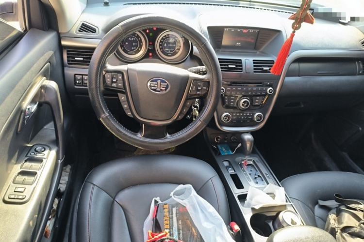 Used Bestune X80 2016 1.8T Automatic Luxury Model