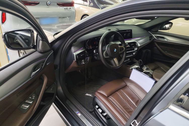 Used BMW 5 Series 2020 540i Sport Line M Sport Package Driver Seat