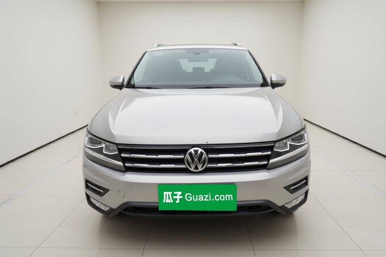 Used Volkswagen Tiguan L 2018 Facelift 330TSI Automatic Two-Wheel Drive Luxury Edition Exterior 1