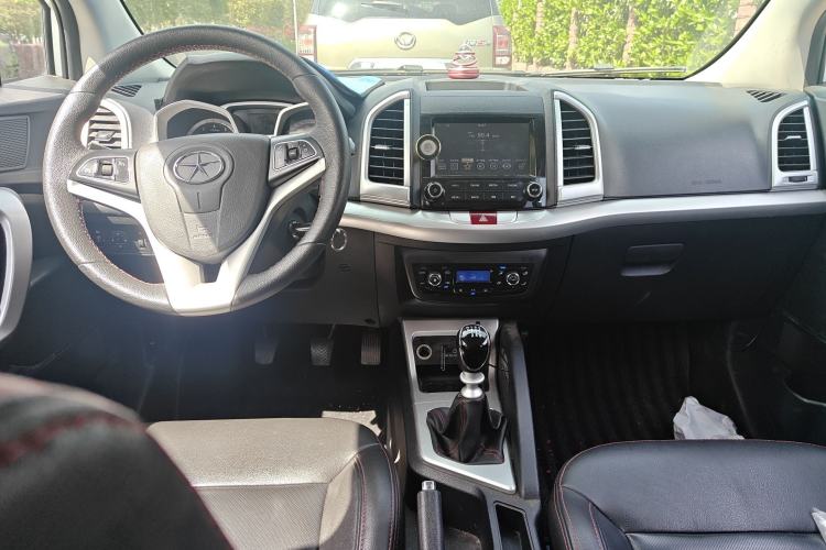 Used JAC Group Refine S3 2016 1.5L Manual Luxury Smart Version Center Console