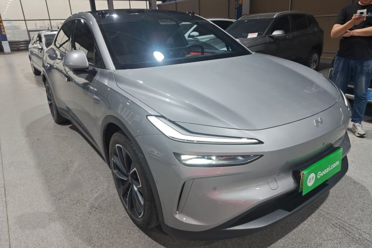 Used ONVO L60 2024 60 kWh Rear-Drive Version