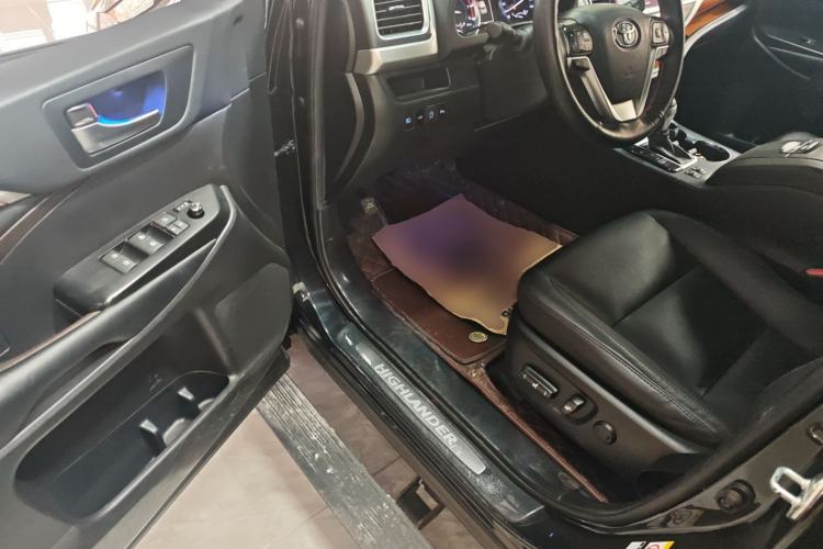 Used Toyota Highlander 2021 2.0T Four-Wheel Drive Luxury Edition 7 Seats
