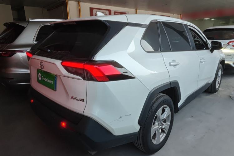 Used Toyota RAV4 2024 2.0L CVT Two-Wheel Drive Urban Edition