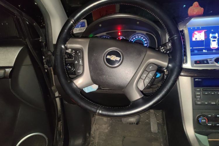 Used Chevrolet Captiva 2014 2.4L 4x4 Flagship Edition 7 Seats