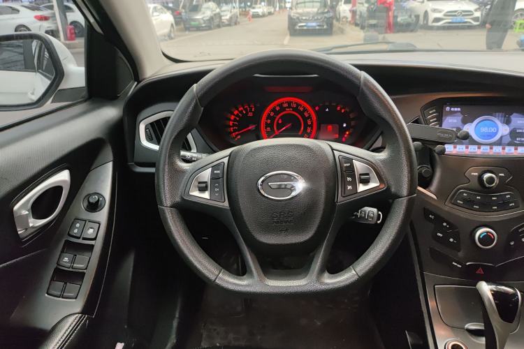 Used GAC Trumpchi GA3 2013 1.6L Automatic Elite ESP Edition Steering Wheel