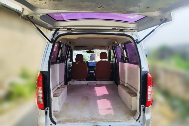 Used Wuling Hongguang V 2022 1.5L Jingqu Edition Electric-Assist LAR