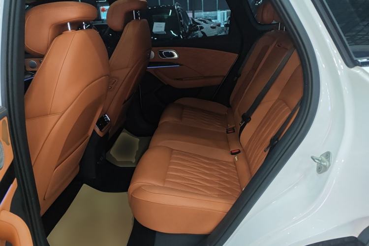 Used NETA L 2024 Extended-Range 310 Flash-Charge Red Edition