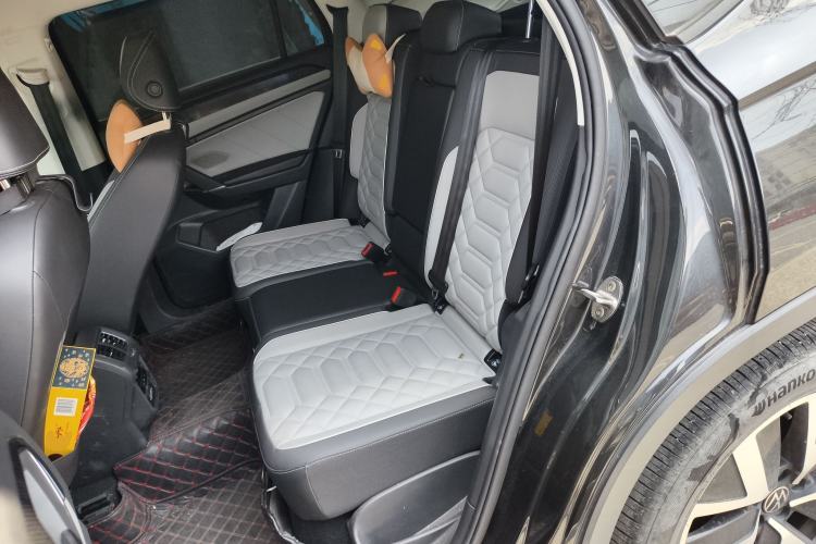 Used Volkswagen Tayron 2023 280TSI Two-Wheel-Drive Luxury Plus Advanced Version
