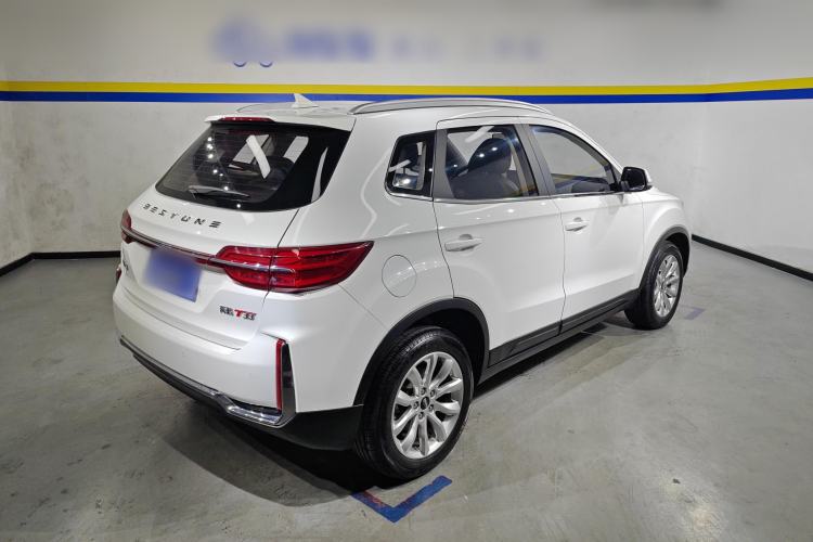 Used Bestune T33 2019 1.6L Manual Luxury Version China V
