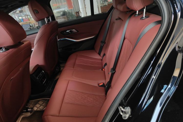 Used BMW 3 Series 2024 330i M Sport Night Edition Package
