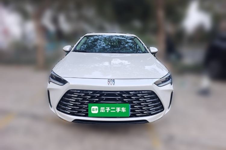 Used Buick Regal 2024 25T Deluxe Edition Front