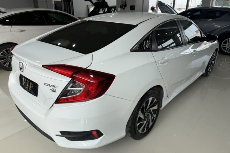 Used Honda Civic 2016 220TURBO CVT Luxury Edition Exterior 4