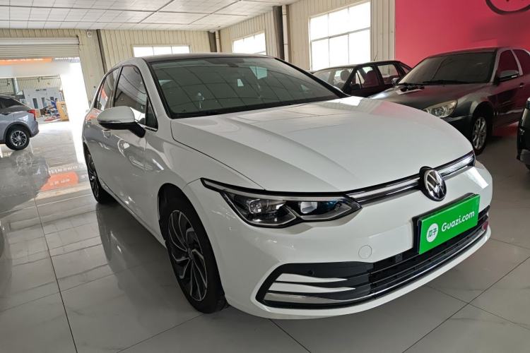 Used Volkswagen Golf 2021 280TSI DSG Pro Front Right 45 Deg