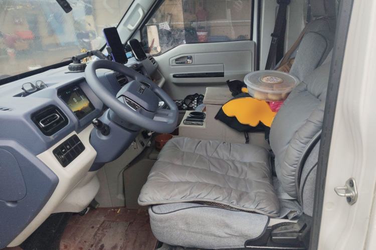 Used SRM New Energy E3L 2025 Ningde 53.58kWh 365KM Practical Bus Left Front Seat