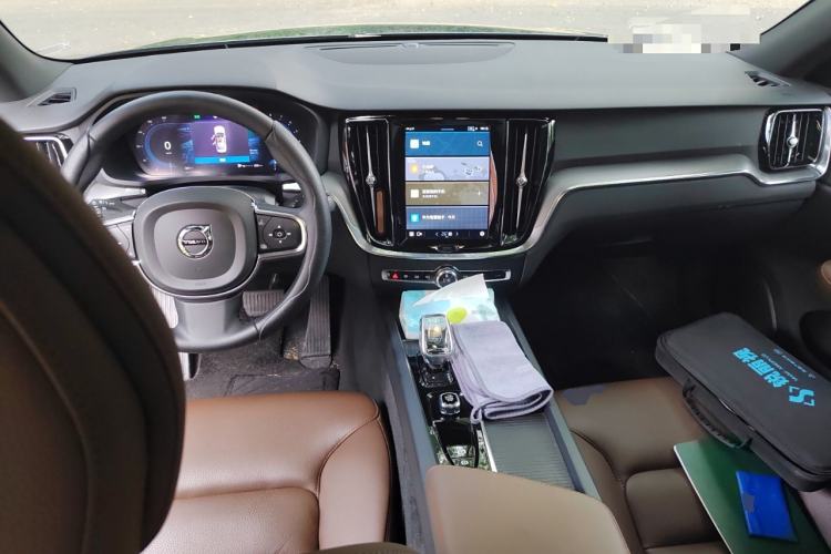 Used Volvo S60 2024 B4 Zhiyi Luxury Edition