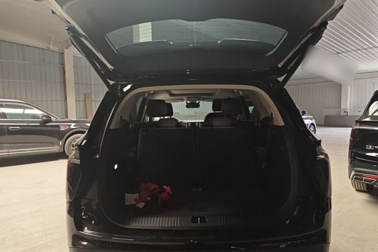 Used Hongqi HS7 PHEV 2024 2.0T PHEV Four-Wheel Drive Flagship Edition 6 Seats
