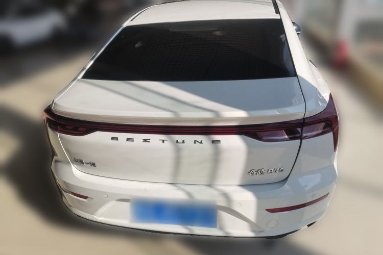 Used Bestune B70 2022 Third Generation 1.5T Automatic Enjoyment Version
