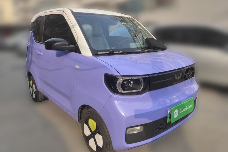 Used Wuling Hongguang MINIEV 2022 Macaron-Color Edition Lithium Iron Phosphate Front Right 45 Deg