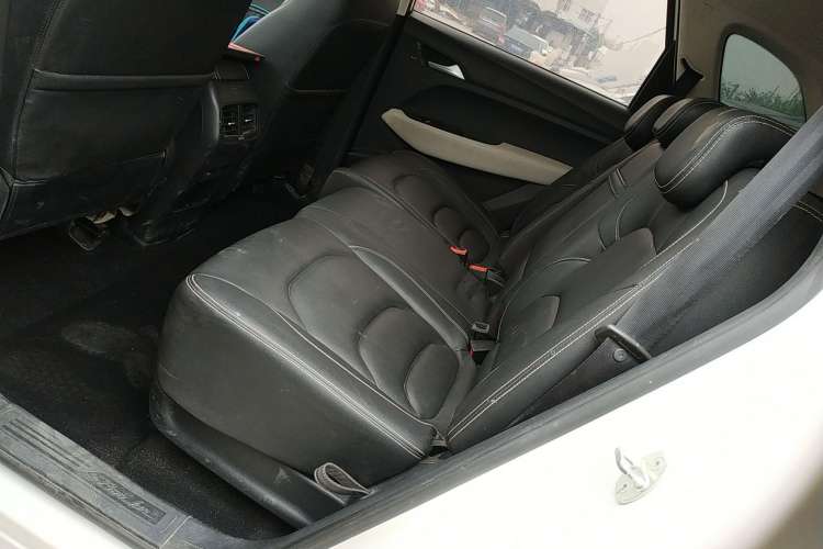 Used Baojun 530 2019 1.5T Manual Luxury 7-seater National V