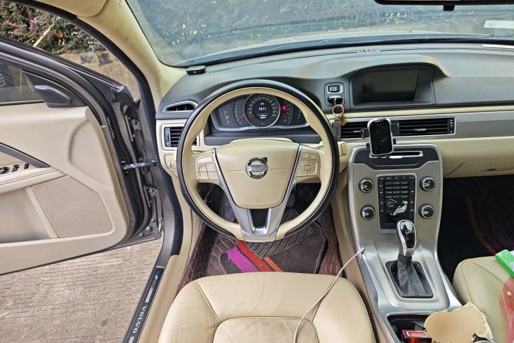 Used Volvo S80L 2014 2.0T T5 Intelligent Luxury Edition