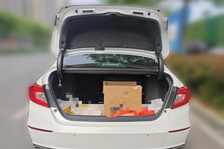 Used Honda Accord 2018 260TURBO Luxury Edition China VI Trunk