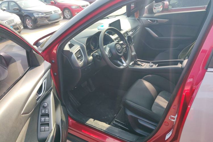 Used Mazda CX-4 2018 2.0L Automatic Two-Wheel Drive Blue Sky Dynamic Version China VI Standard