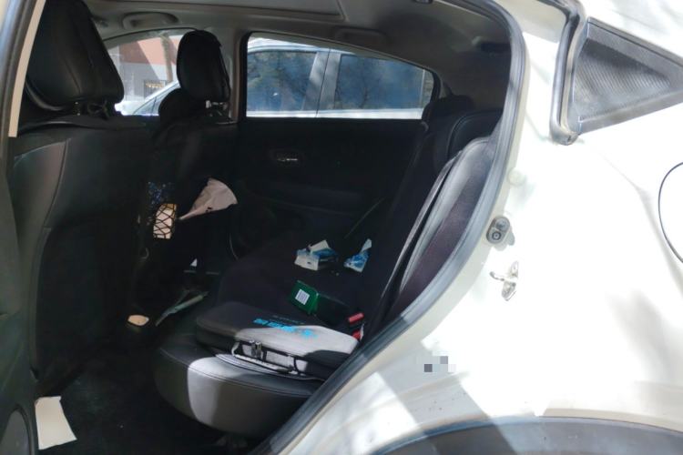 Used Honda Vezel 2020 1.5L CVT Pioneer Edition
