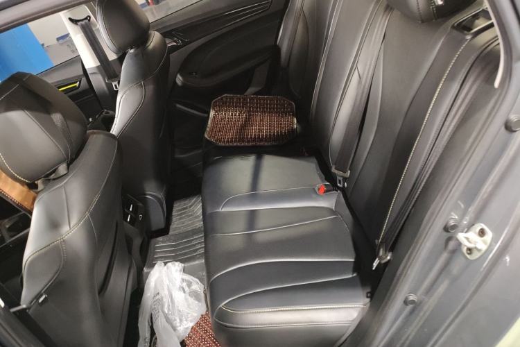 Used Roewe i5 2021 1.5L CVT Diamond Edition