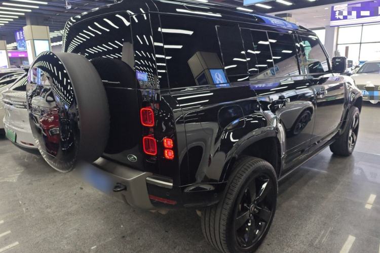 Used Land Rover Defender 2025 110 3.0T P400 – Dynamic HSE